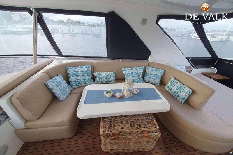 Elegance 72