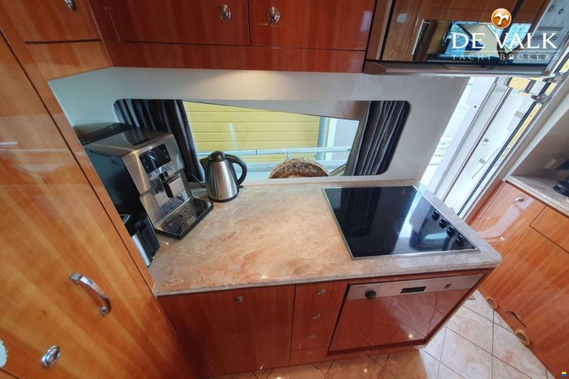 Elegance 72