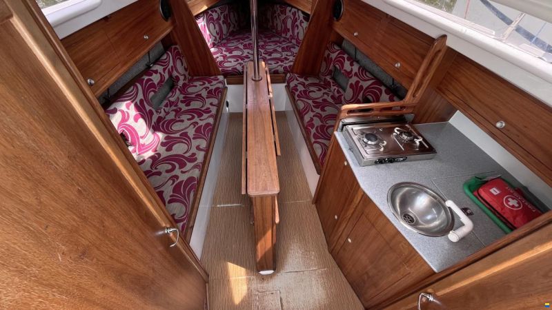 Hak Yacht Club / Phobos 25