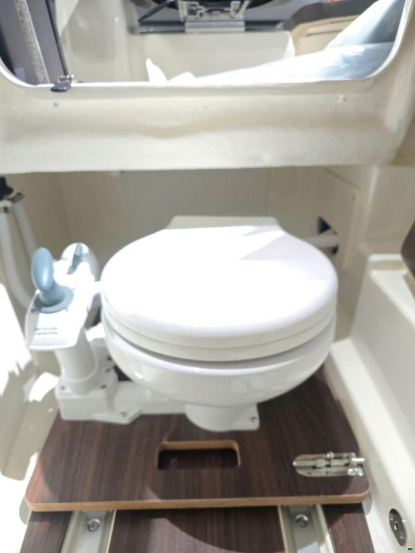 Uttern T65 Premium White