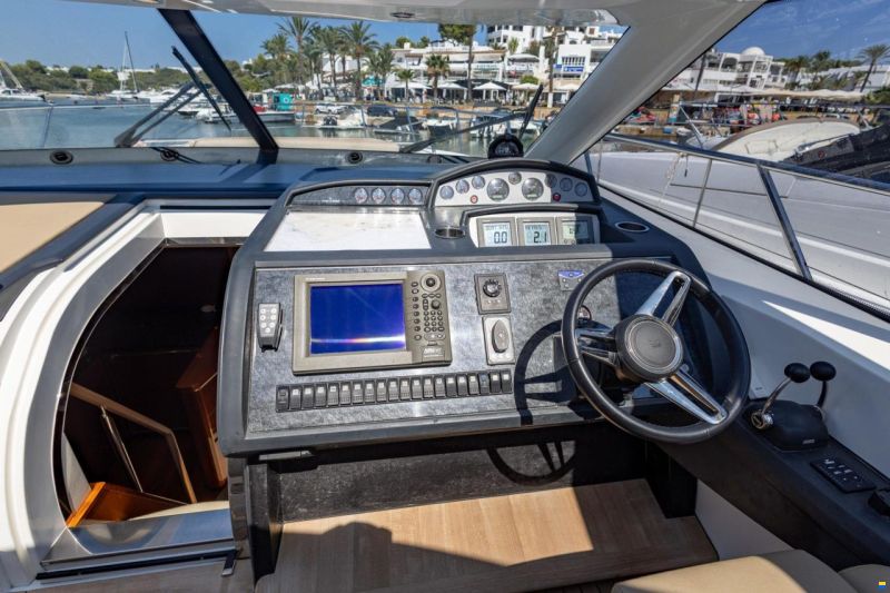 Princess V53