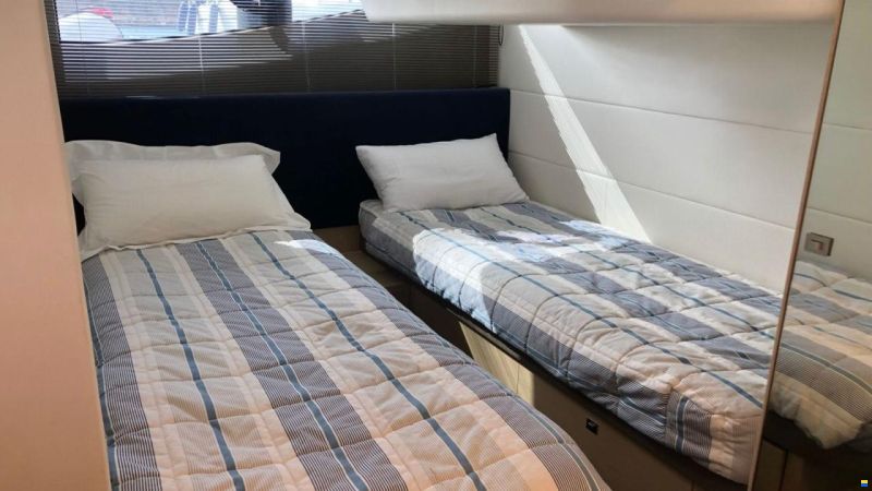 Princess V40