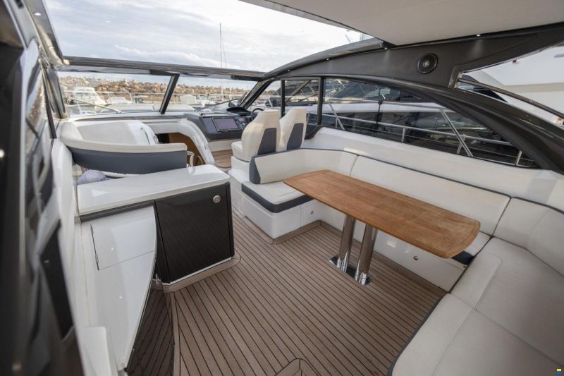 Princess V48 Open
