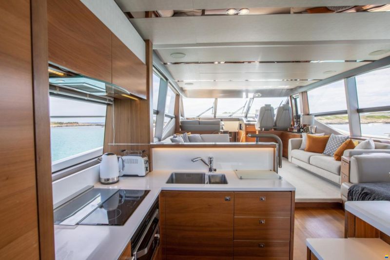 Princess 68