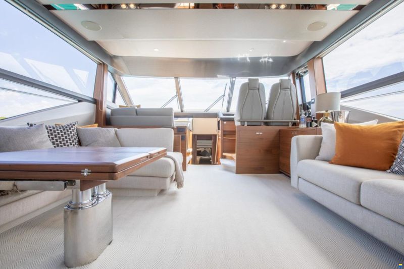 Princess 68