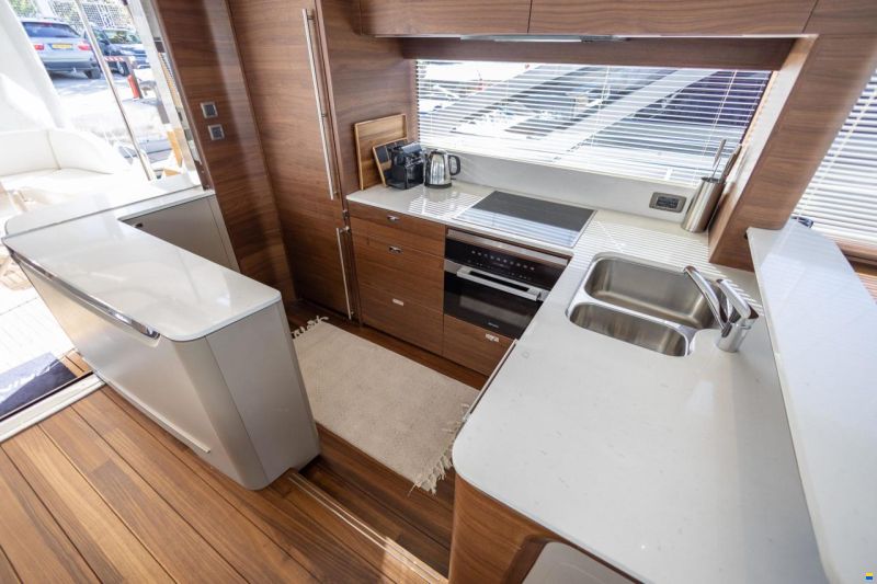 Princess Y72