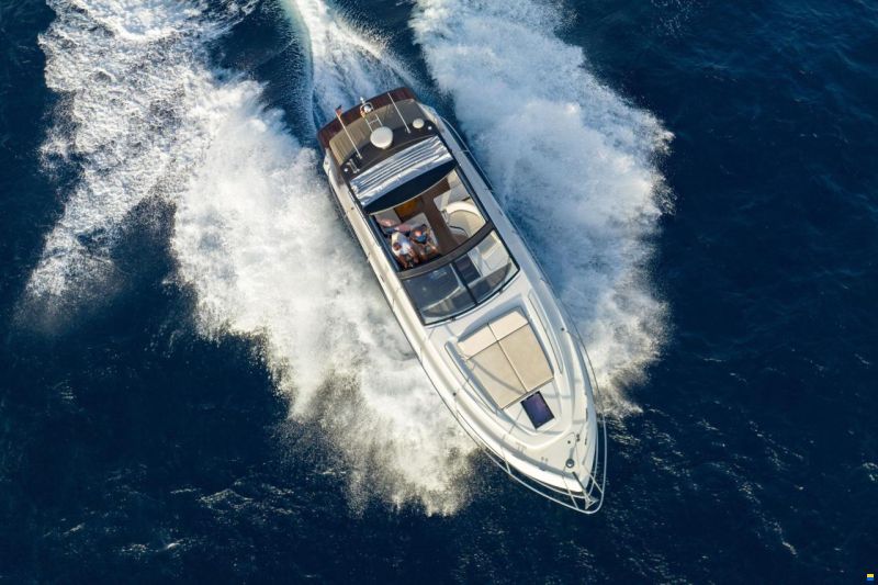 Princess V48 Open