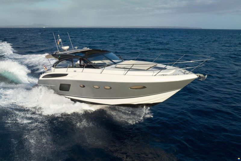 Princess V48 Open