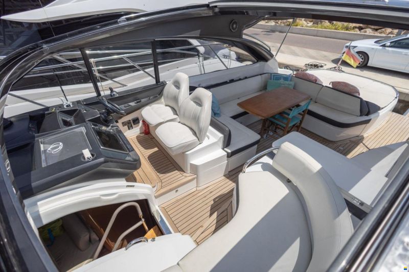Princess V48 Open