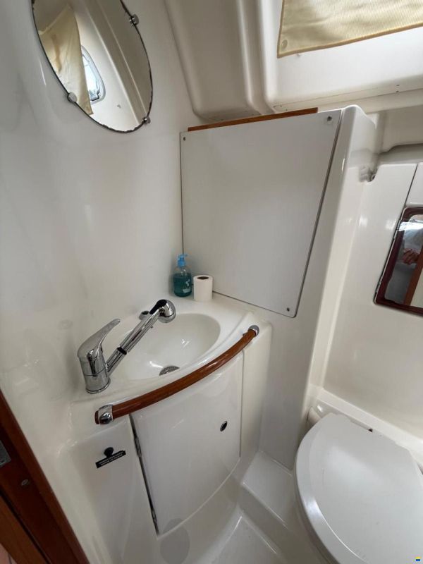 Beneteau Oceanis 34.3
