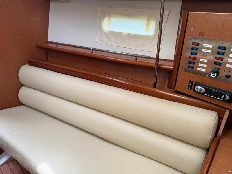 Beneteau Oceanis 34.3