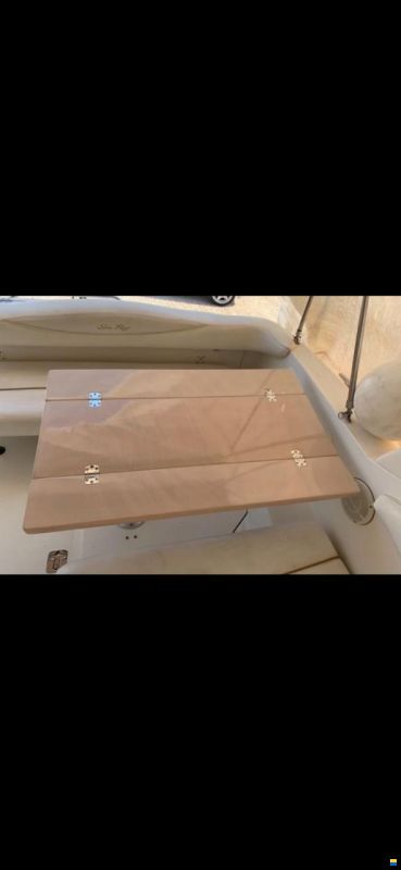 Sea Ray SUNDANCER 315