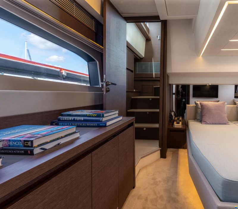 Prestige 520 Fly