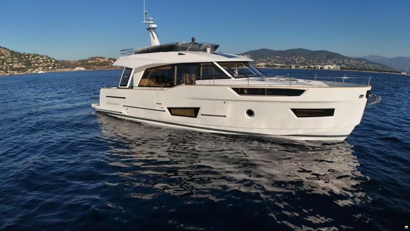 Greenline 50 Fly
