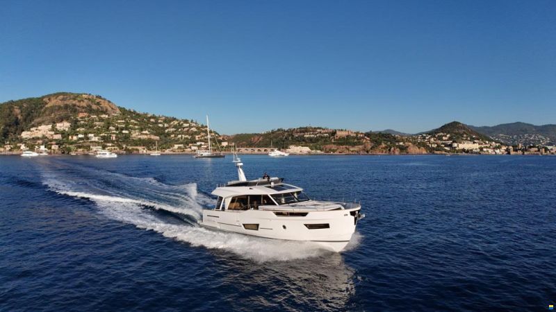 Greenline 50 Fly