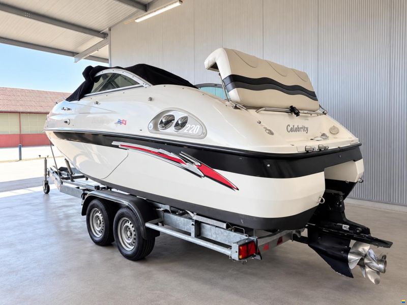 Celebrity 220 CC