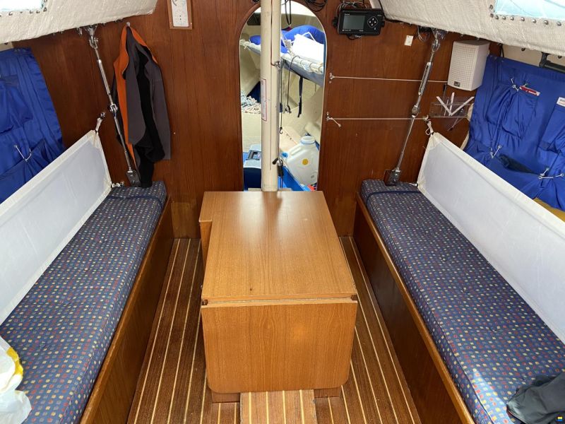 Verlvale Hustler 32 Stephen Jones Design