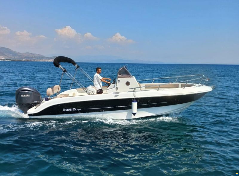 Mingolla Brava 25 Open