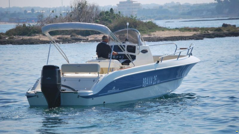 Mingolla Brava 25 Open