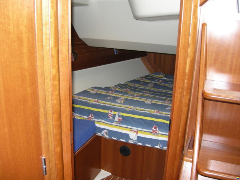 Dufour 44 Performance