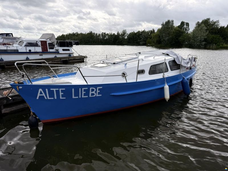 Stahlverdränger – Kanalboot