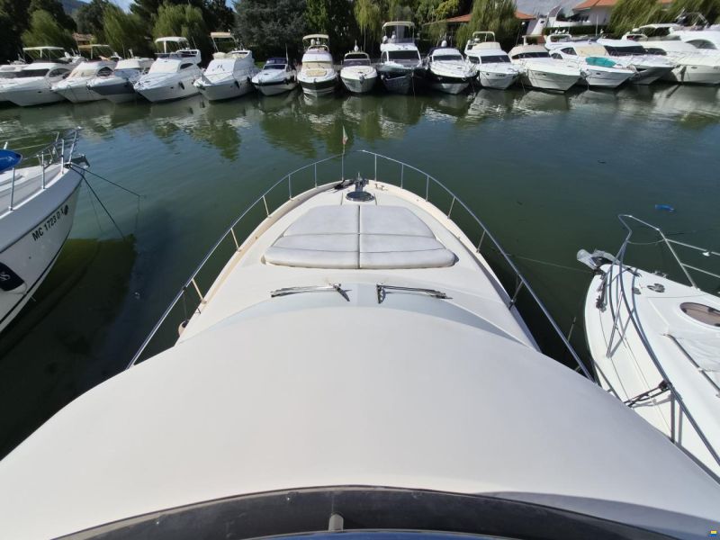 Cayman 50 Fly