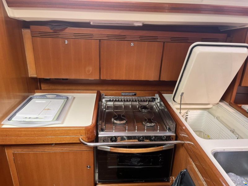 Dufour 44 Performance