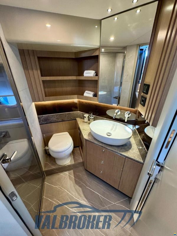 Absolute 52 NAVETTA