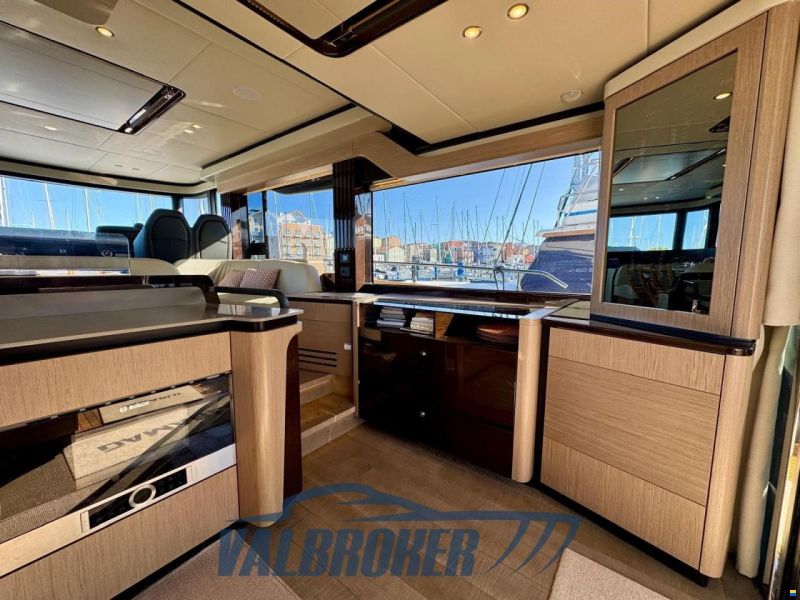 Absolute 52 NAVETTA