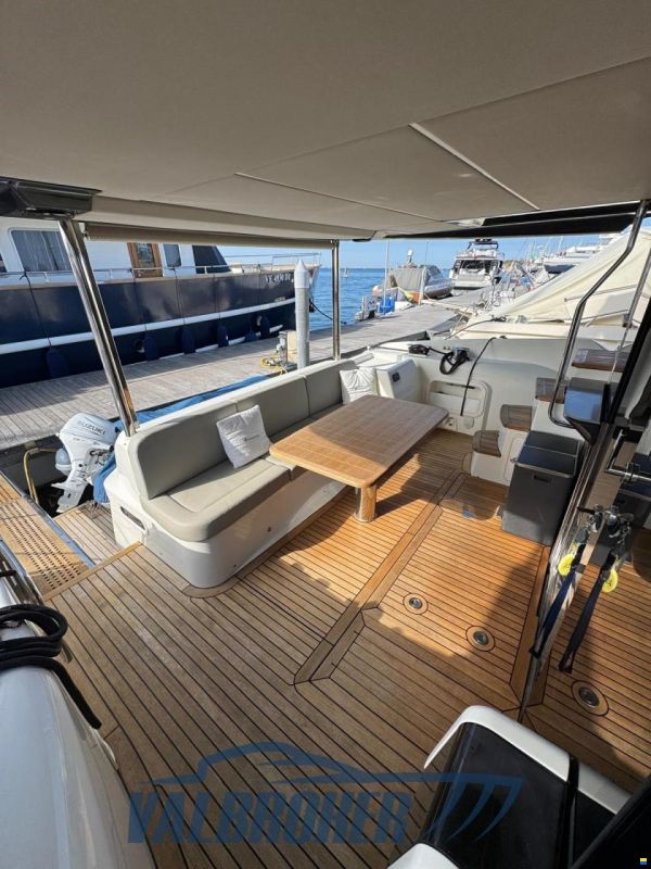 Absolute 52 NAVETTA