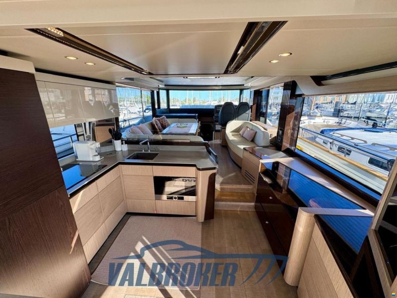 Absolute 52 NAVETTA