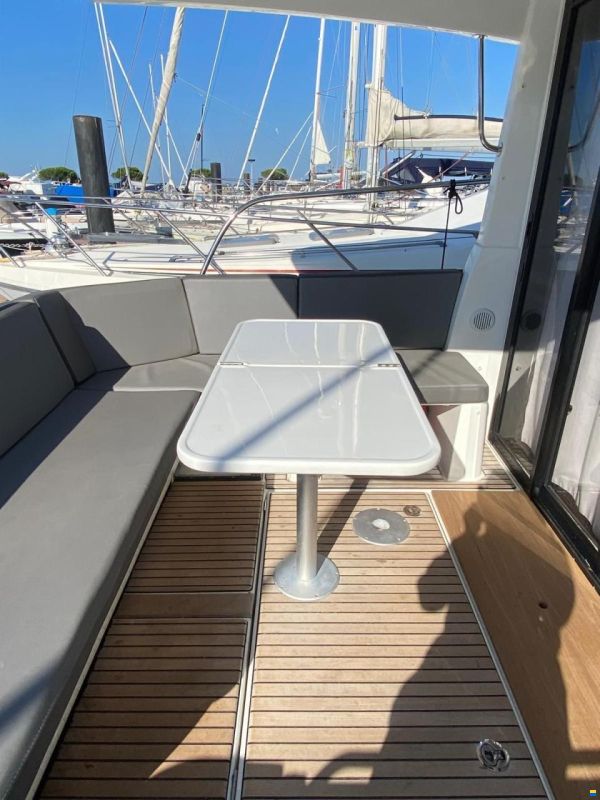 Beneteau Antares 11