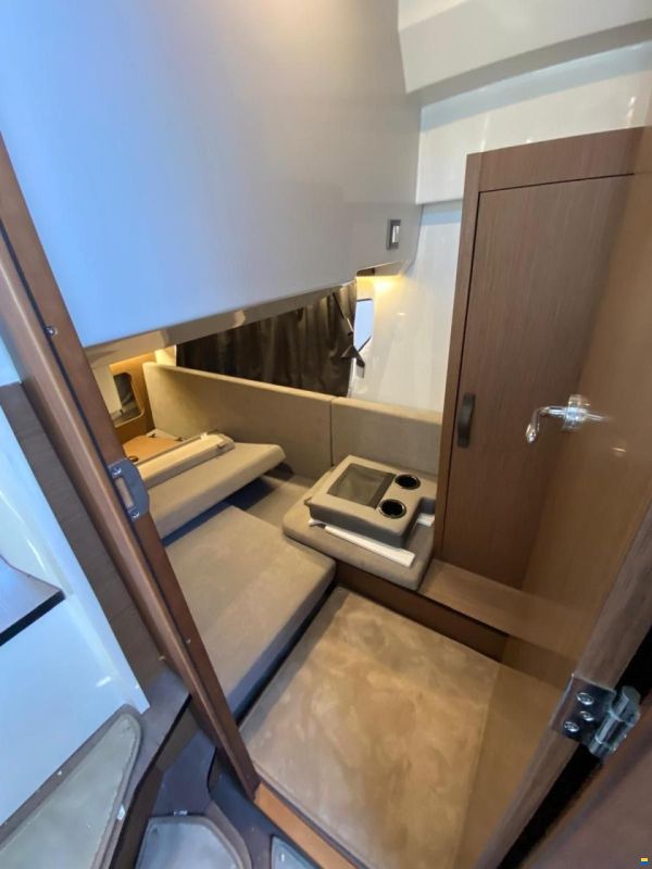 Beneteau Antares 11