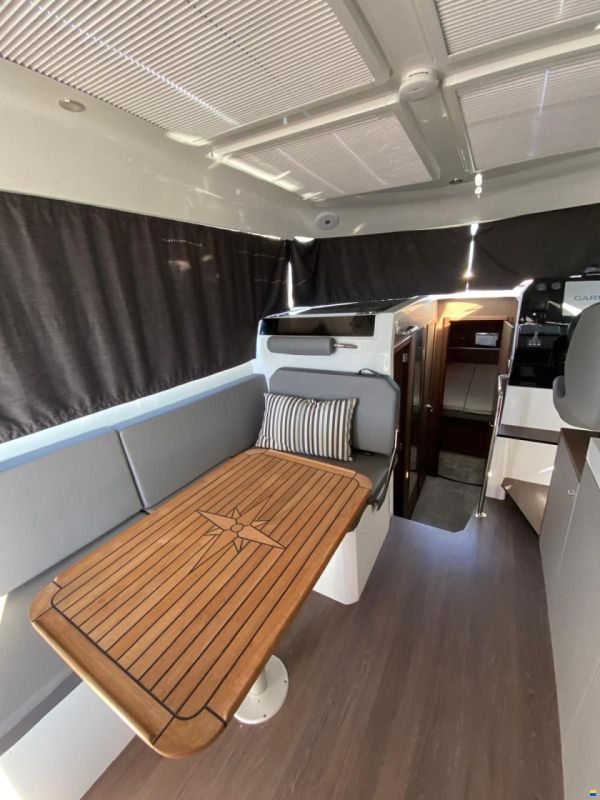 Beneteau Antares 11