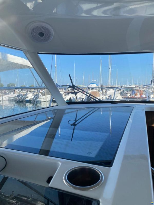 Beneteau Antares 11
