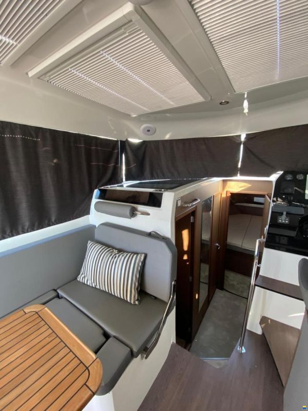 Beneteau Antares 11