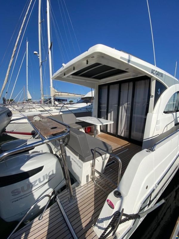 Beneteau Antares 11
