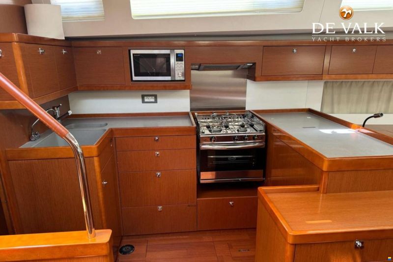 Beneteau Oceanis 55