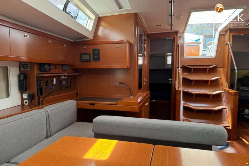 Beneteau Oceanis 55