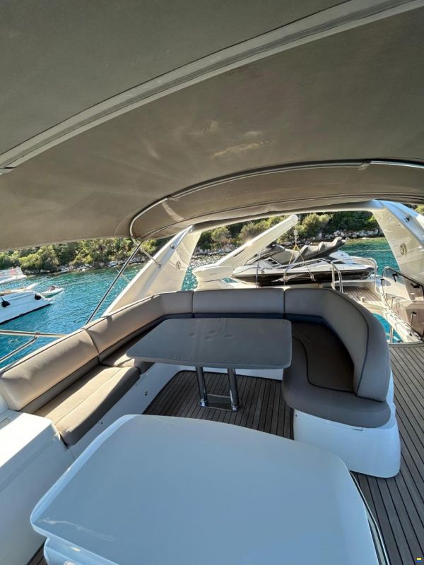 Princess 21M