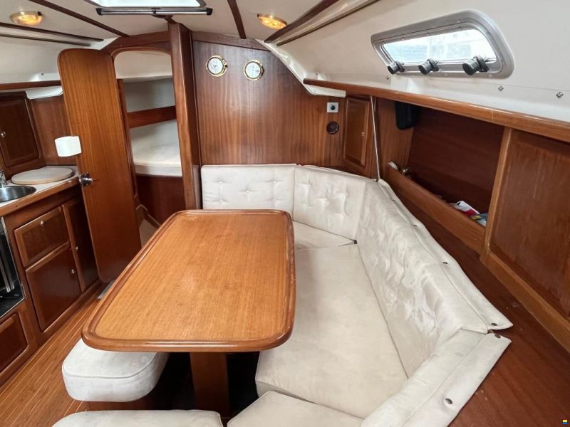 Bavaria 35 Holiday