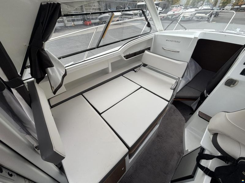 Beneteau Antares 8 OB