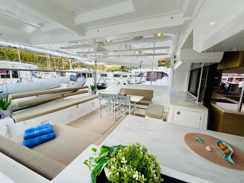 Lagoon 46