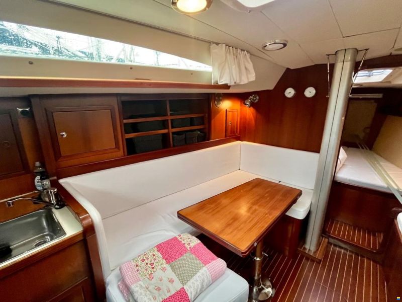 Explorer 38