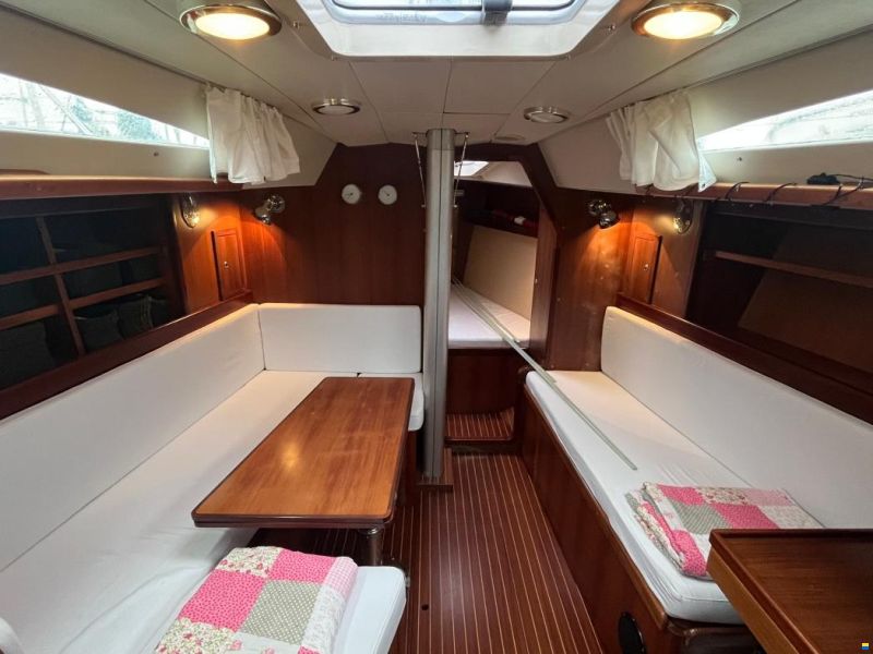 Explorer 38