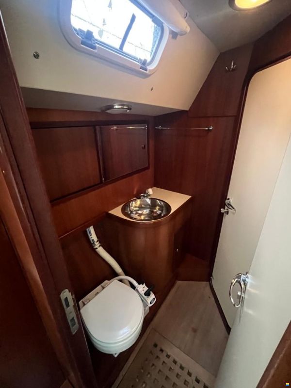 Explorer 38