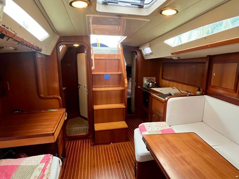 Explorer 38