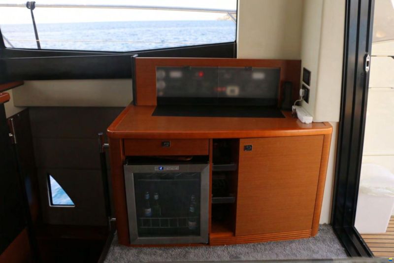 Prestige 550 FLY