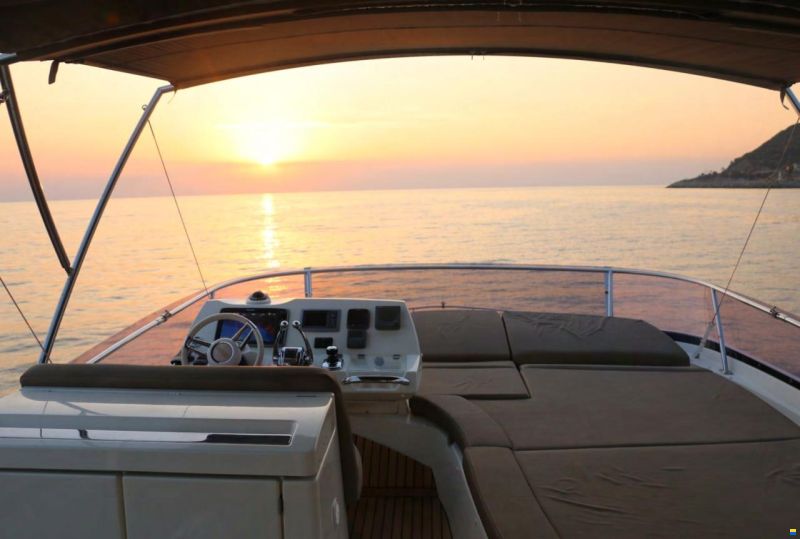 Prestige 550 FLY