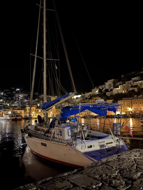 Beneteau Oceanis 390